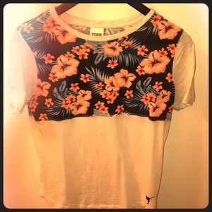 Hawaiian Print Spirit Tee